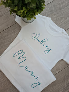 Swirly Font Twinning T-shirt Set