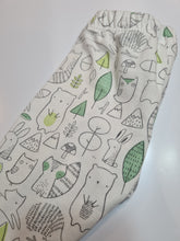 Load image into Gallery viewer, UV Colour Changing woodland animals Children&#39;s Leggings
