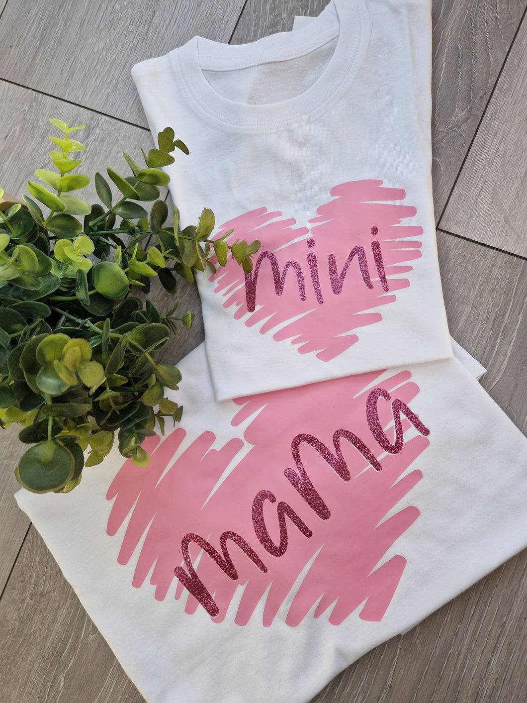 Mama and Mini Heart Twinning Set